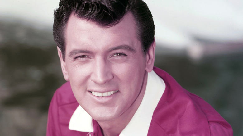 Rock Hudson in red shirt